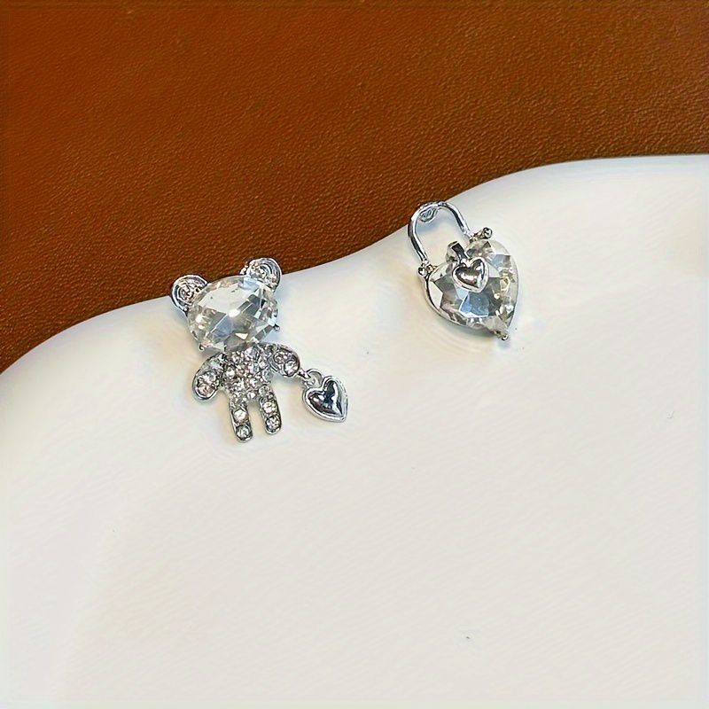 🤍 Crystal Teddy & Heart Mismatch Earrings