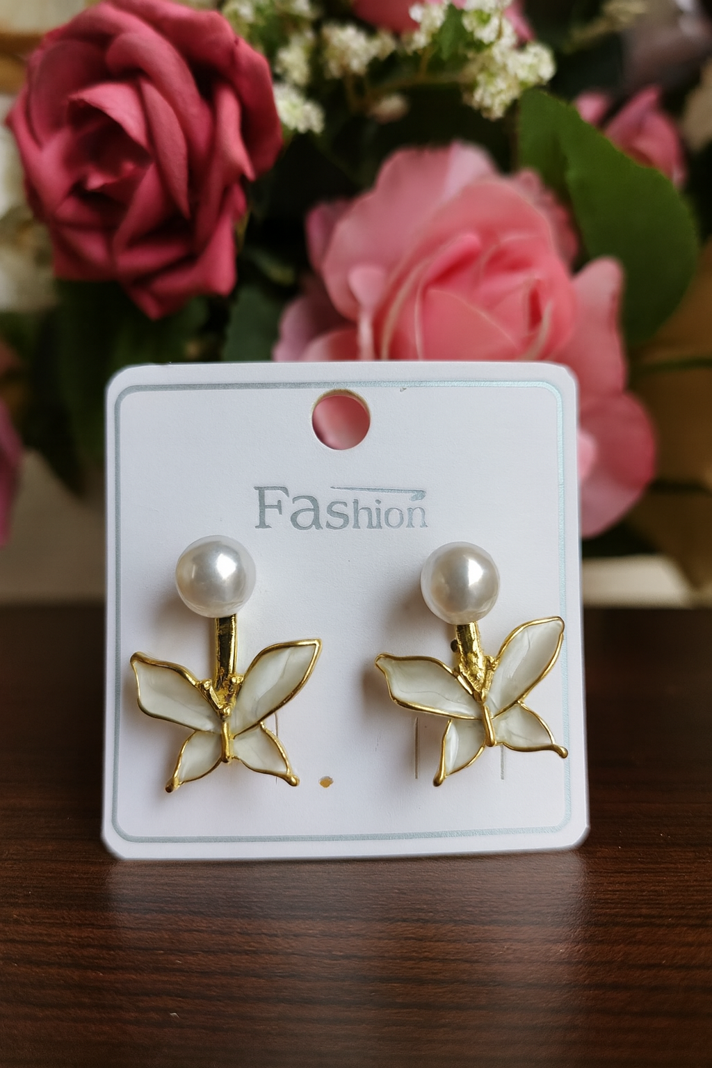 Pearl 🦋Butterfly Stud Earrings